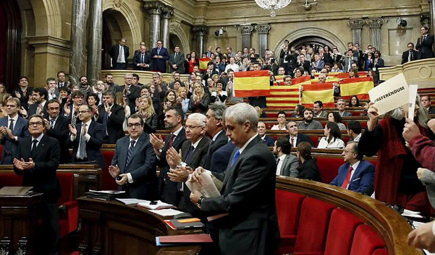 Parchetul spaniol a cerut detenţie preventivă pentru opt membri ai guvernului catalan destituit