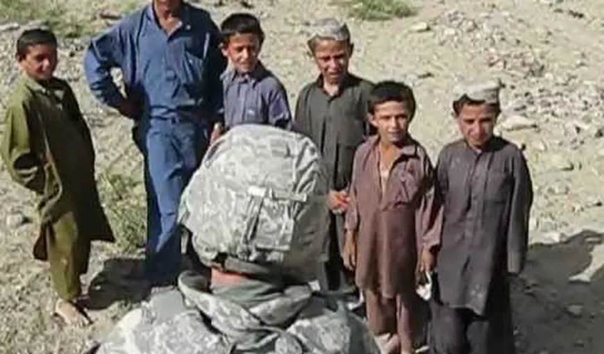 Adevărul ascuns: Militarii americani sunt instruiţi să treacă sub tăcere sclavia sexuală din Afganistan