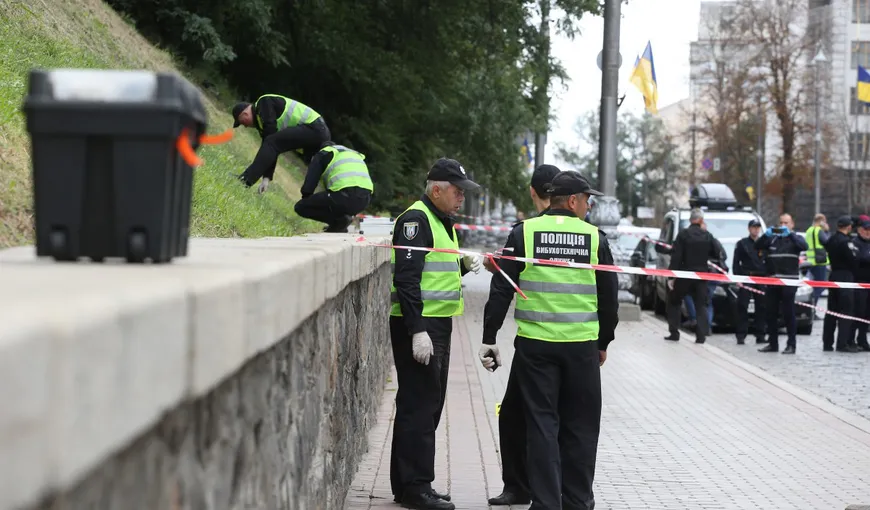 Atac sinucigaş într-un tribunal din estul Ucrainei