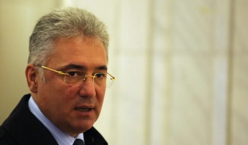 Adriean Videanu, fost prim-vicepreşedinte PDL, va fi audiat miercuri în comisia de anchetă a alegerilor din 2009