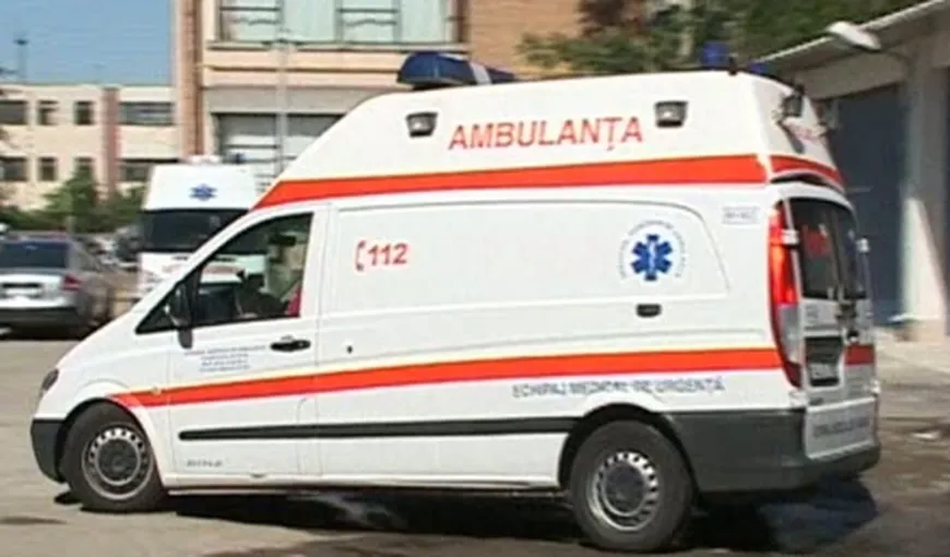 Val de accidente în judeţul Sibiu. Opt persoane au fost rănite
