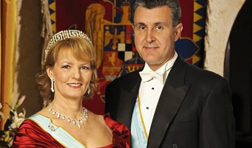 NUNTA REGALĂ: Bijuterii inspirate de Brâncuşi, cadouri simbol din partea Familiei regale a României