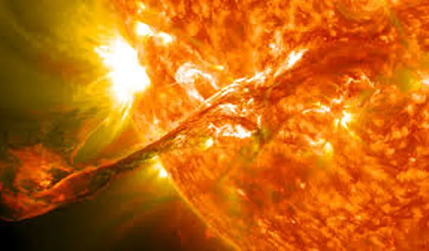 O FURTUNĂ solară s-ar putea îndrepta spre Pământ. Comunicările prin satelit vor fi cele mai AFECTATE. Când va avea loc fenomenul