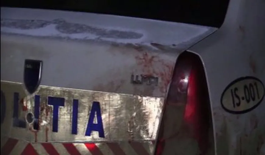 O maşină a poliţiei a fost distrusă în urma unei intervenţii la un scandal într-un bar