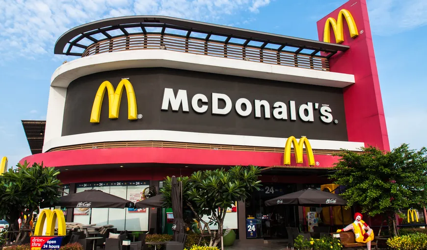 Compania McDonald’s, sfătuită să renunţe la folosirea cărnii crescute cu antibiotice