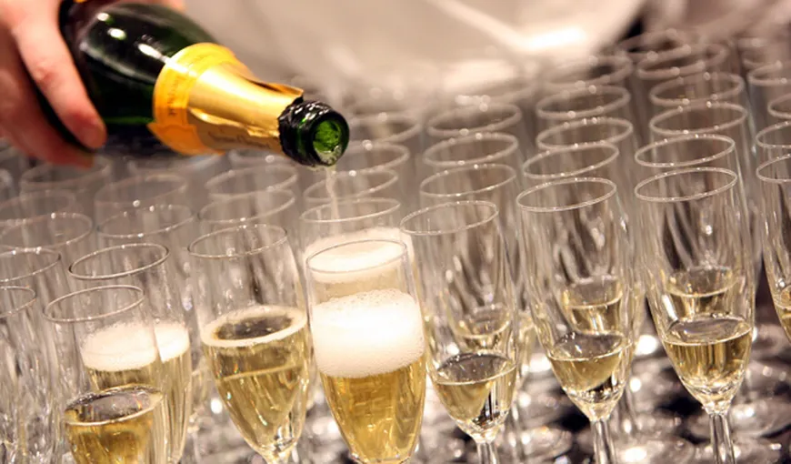 Şapte motive pentru care să bei mai des şampanie