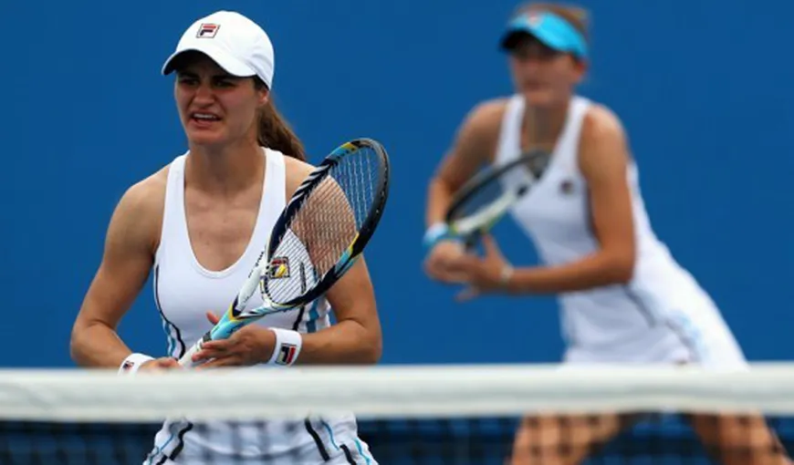 Irina Begu şi Monica Niculescu s-au calificat în semifinalele probei de dublu de la Australian Open