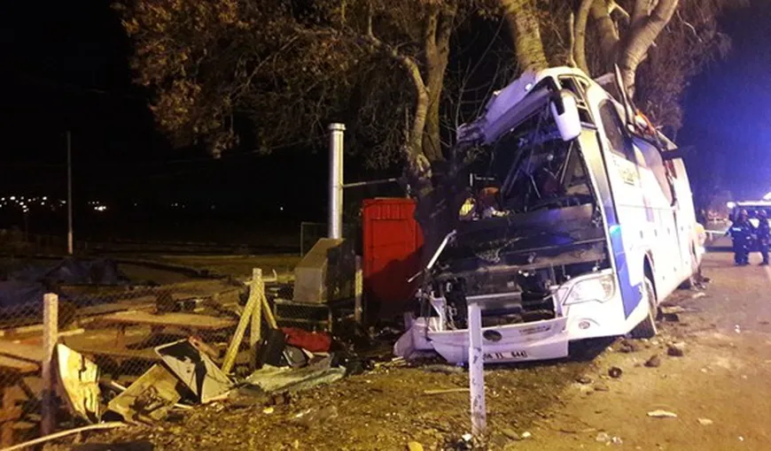 Accident cu un autocar plin de turişti în Turcia: 11 morţi şi 46 de răniţi