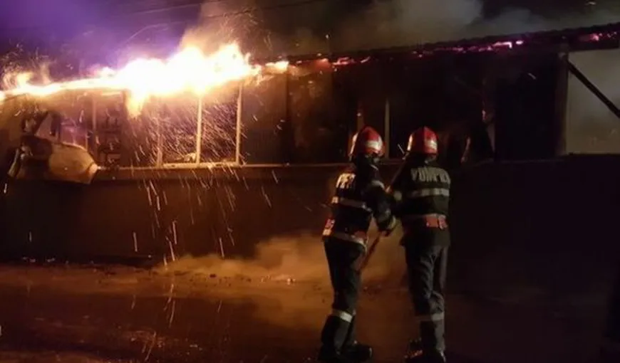 Incendiu la o hală de producţie a alimentelor în Topoloveni