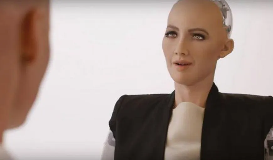 Sophia, primul robot cu cetăţenie din lume, vrea copii: Dacă nu aveţi deja o familie, cred că o meritaţi. Simt asta şi pentru roboţi