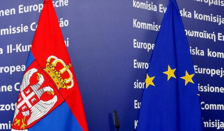 Peste jumătate dintre sârbi au răspuns favorabil unui studiu privind aderarea la Uniunea Europeană