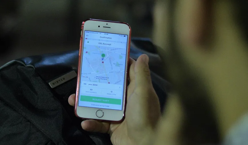 Numărul de agresiuni dintre taximetrişti şi şoferii Uber este în creştere. Maşini avariate, bătăi şi atacuri cu ouă