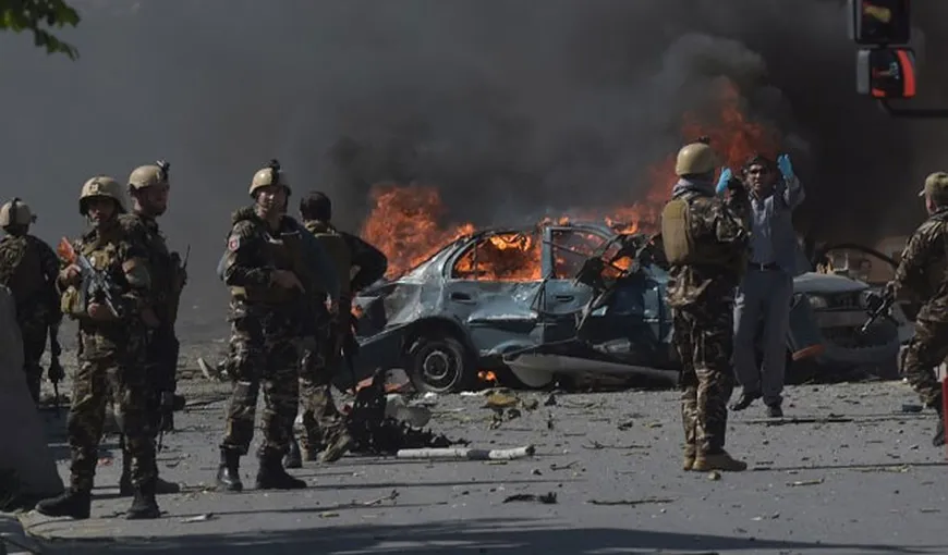 Statul Islamic a revendicat atentatul sinucigaş cu bombă din Kabul