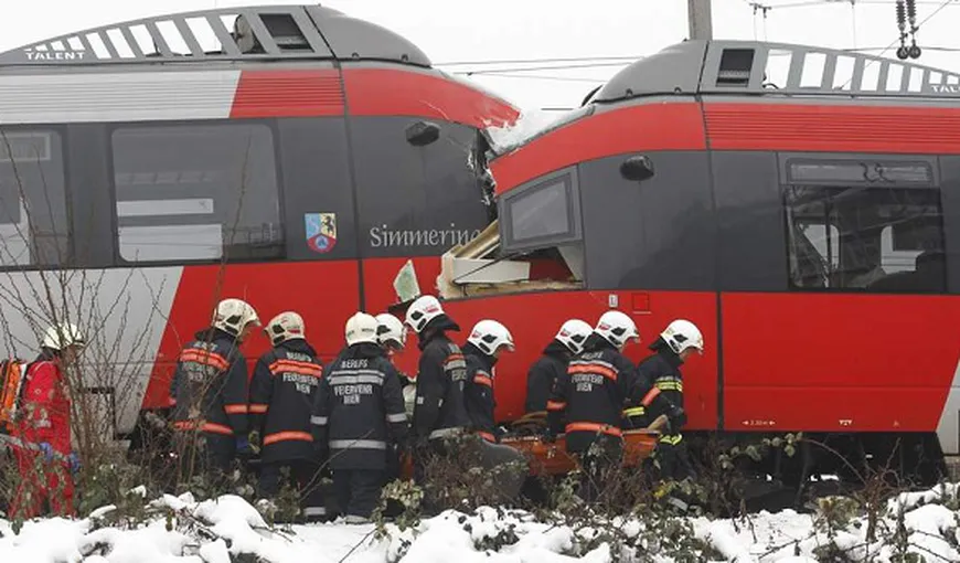 Două trenuri s-au ciocnit în sud-estul Austriei: o persoană a murit