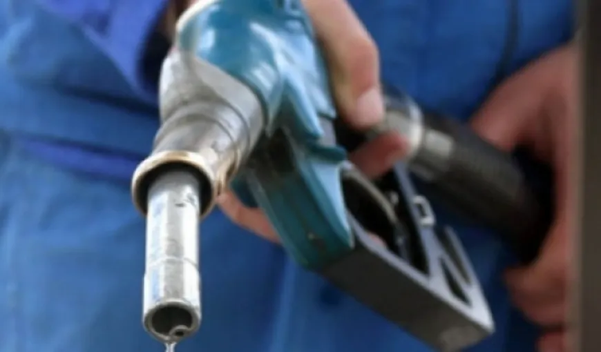 Carburanţii se tot scumpesc în România. Aproape 4% în doar o lună. Motorina e mai scumpă decât în Austria sau Spania