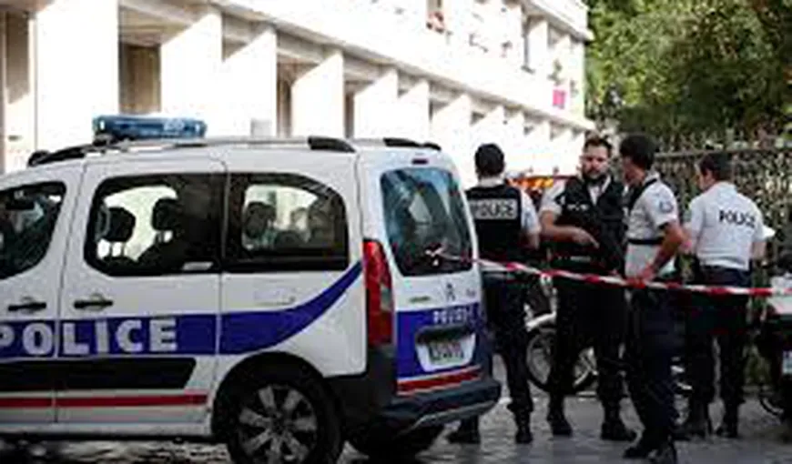 Canibalism în Paris: Trei suspecţi au sfâşiat urechea şi buzele unui bărbat şi le-au MÂNCAT
