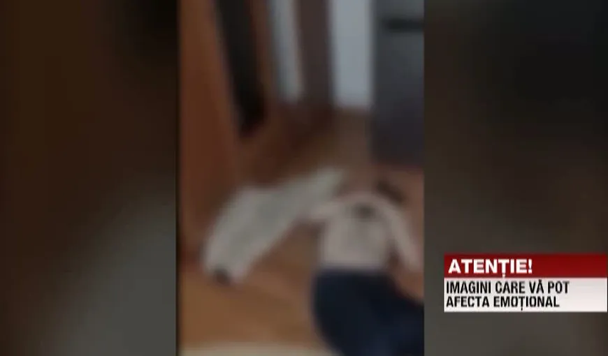 Scene şocante în Gorj. Şi-a tăiat prietenul cu o sabie, apoi a filmat victima agonizând VIDEO