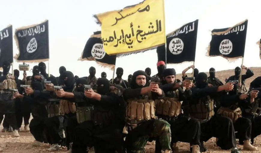 Teroriştii Statului Islamic, deghizaţi în militari, au DECAPITAT 27 de militari VIDEO ŞOCANT