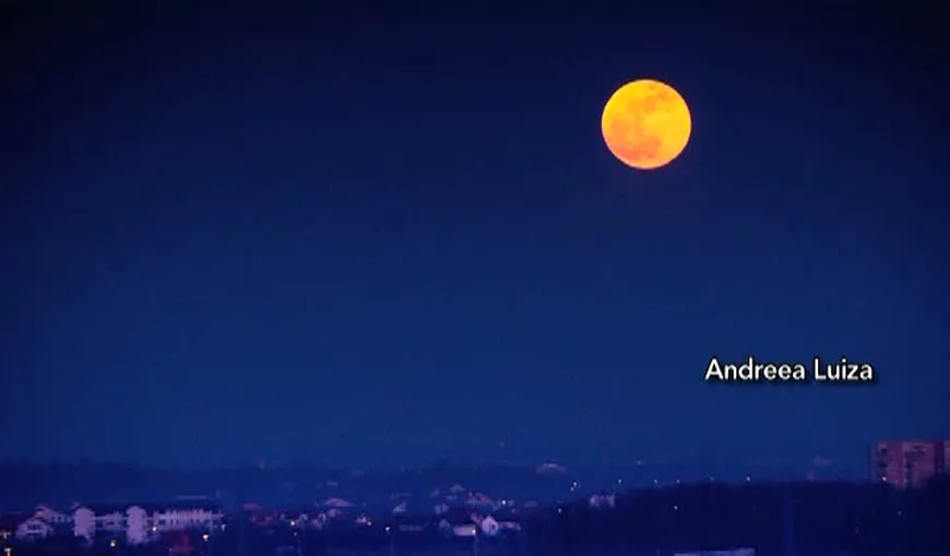 Imagini spectaculoase cu super Luna sângerie – VIDEO