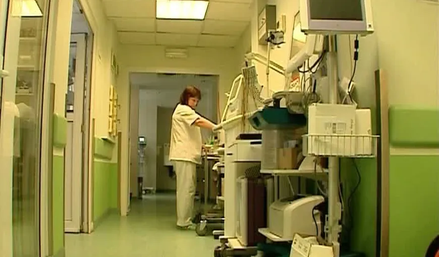 Asistentă de la Spitalul din Ploieşti, acuzată că a rupt piciorul unei paciente