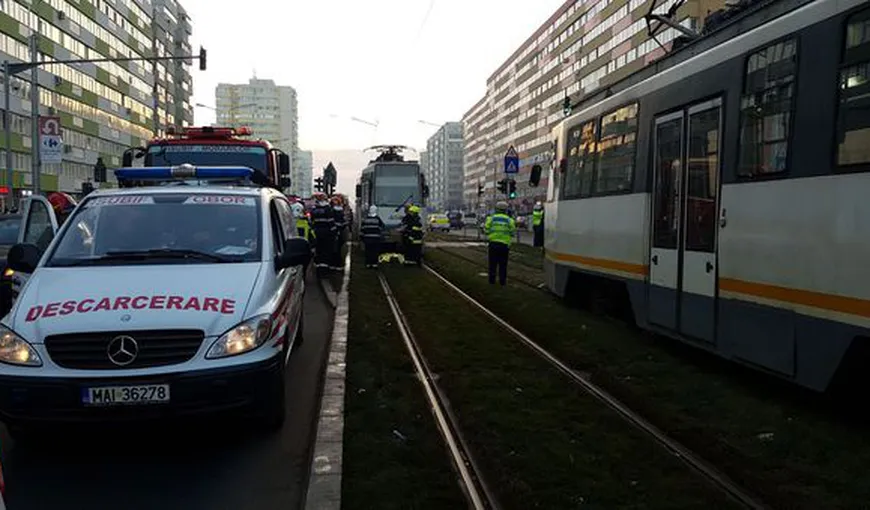O femeie a murit lovită de tramvai pe Şoseaua Pantelimon din Bucureşti. Circulaţia pe linia 55, blocată