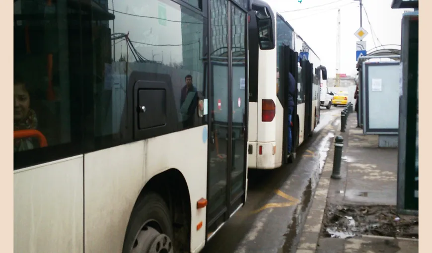Bărbat tăiat cu un cutter într-o staţie de autobuz, în Bucureşti. Principalul suspect a fost prins UPDATE