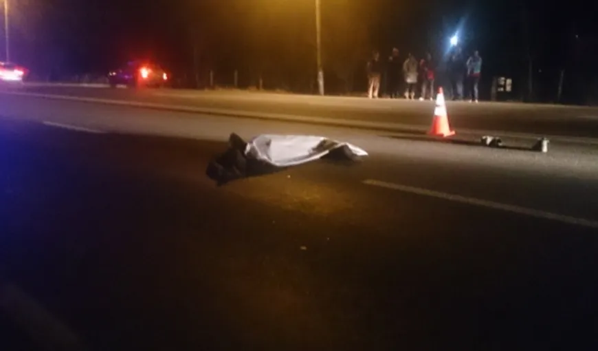 Bărbat DECAPITAT după ce a fost lovit de o maşină VIDEO