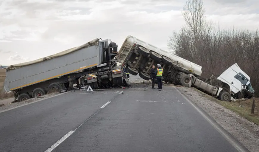 Accident grav în Ungaria, în apropiere de Vama Borş. Doi şoferi români au fost implicaţi VIDEO