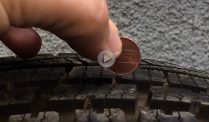 Află dacă mai poţi folosi anvelopele de iarnă şi la anul. Cum faci verificarea cu o monedă de 5 bani VIDEO