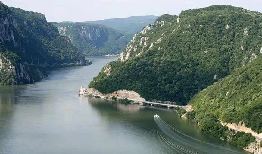 Debitul Dunării la intarea în ţară, sub mediile multianuale în toate lunile de toamnă