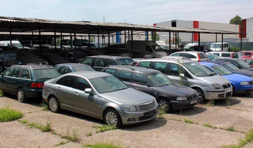 ANAF vinde zeci de maşini confiscate. 200 DE EURO pentru un RENAULT MEGANE