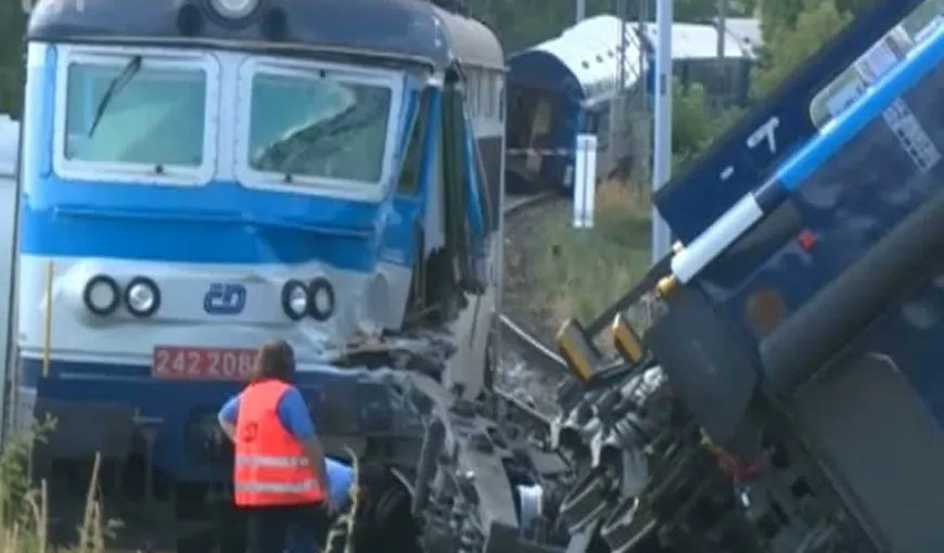 Tren deraiat, traficul feroviar între judeţele Bistriţa-Năsăud şi Maramureş a fost blocat