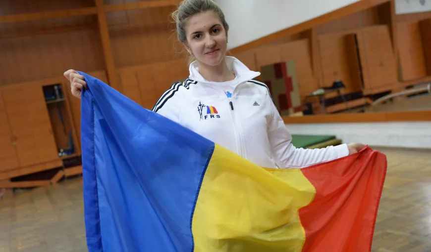 Alexandra Predescu, vicecampioană europeană la spadă. Tânăra de 18 ani a urcat pe podium la Soci