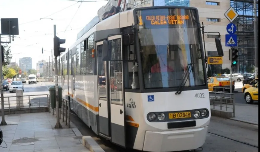 Două linii de tramvai din Capitală vor avea garduri de delimitare pe mijlocul străzii