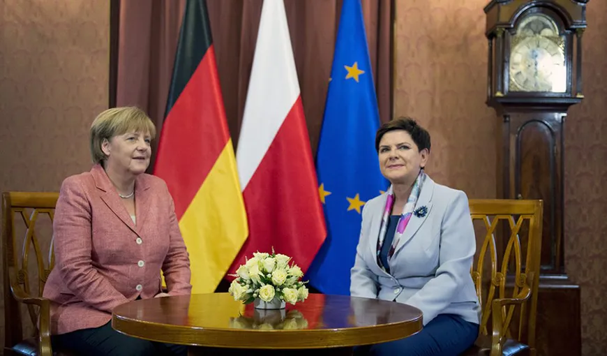 Angela Merkel, la Varşovia pentru a revigora relaţiile cu Polonia