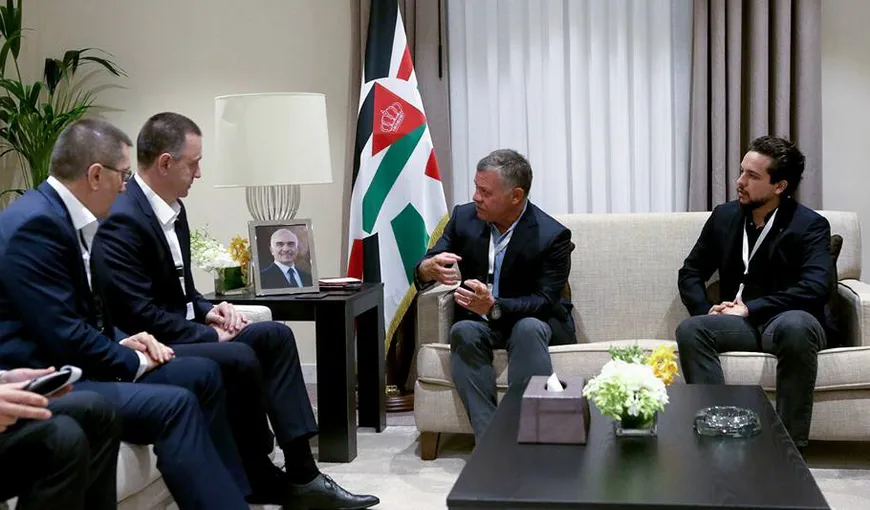 Mihai Fifor a discutat cu Regele Iordaniei despre dezvoltarea cooperării bilaterale în domeniul apărării