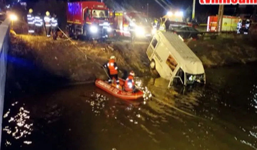 Accidentul din Neamţ, înregistrat de o cameră de supraveghere. Nouă persoane şi-au pierdut viaţa în râul Bistriţa – VIDEO