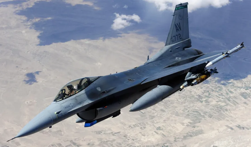 Un avion F-16 s-a prăbuşit în Nevada. Este a patra tragedie de acest fel în mai puţin de 24 de ore