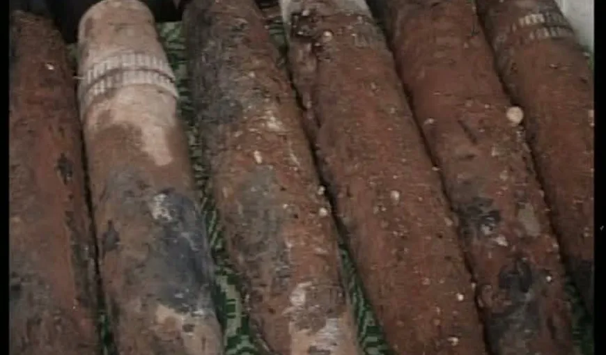 Sute de bombe din al Doilea Război Mondial, găsite lângă cale ferată din Cluj