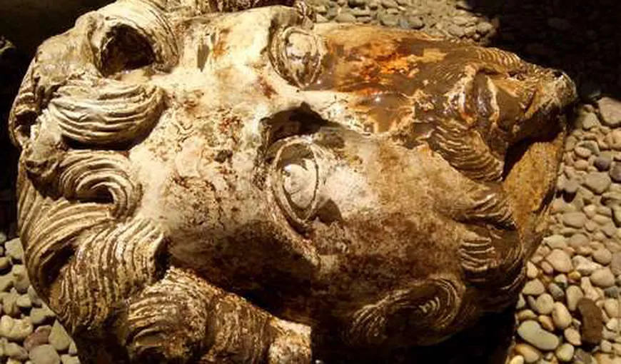 Un altar antic şi bustul împăratului roman Marc Aureliu, descoperite în Egipt