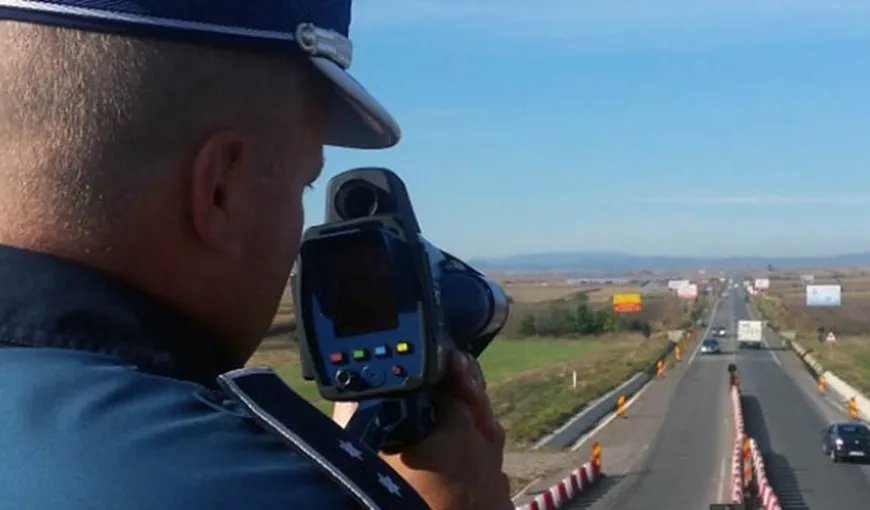 Poliţia Română: 113 şoferi depistaţi circulând pe autostradă cu viteză de peste 180 de kilometri la oră