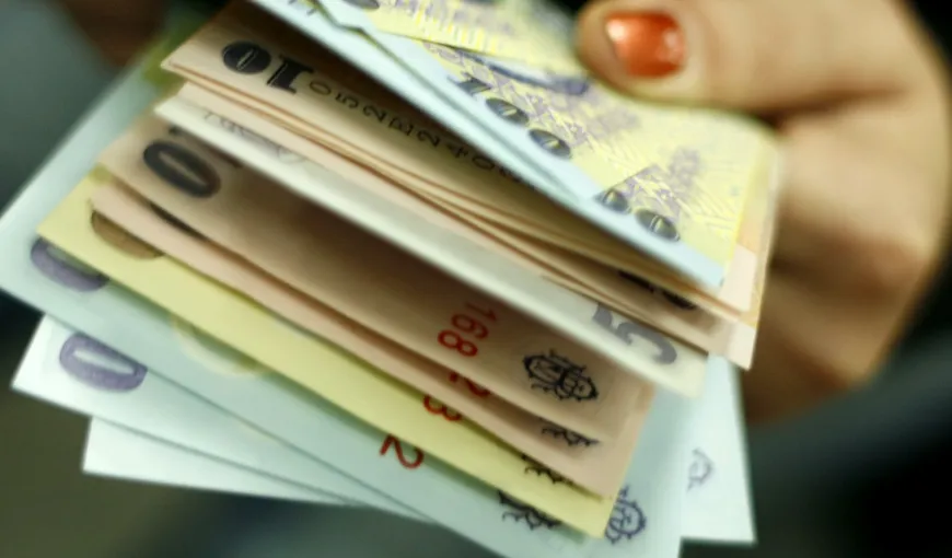 Angajări în România pe salarii de la 1.000 de euro, la 1.500 de euro pe lună