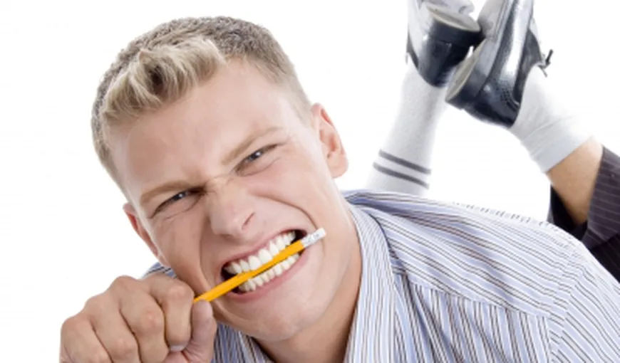 Ai probleme cu dinţii? Află cum îţi afectează ERECŢIA