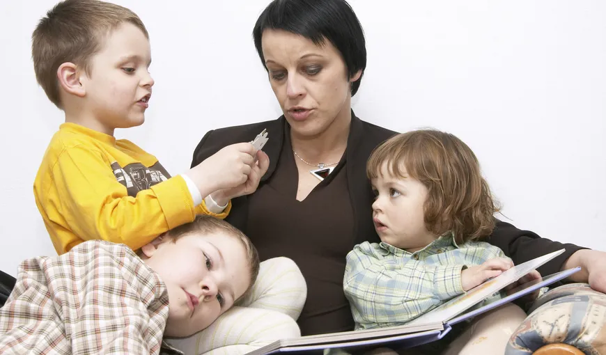 6 obiceiuri neplăcute ale copiilor şi cum îi dezveţi de ele