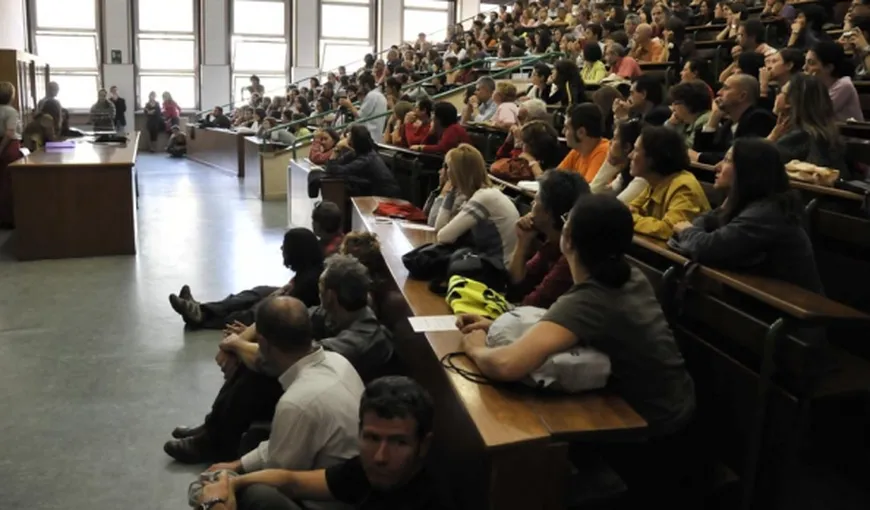 Universitatea ”Dunărea de Jos” din Galaţi scoate la concurs peste 2.000 de locuri la masterat