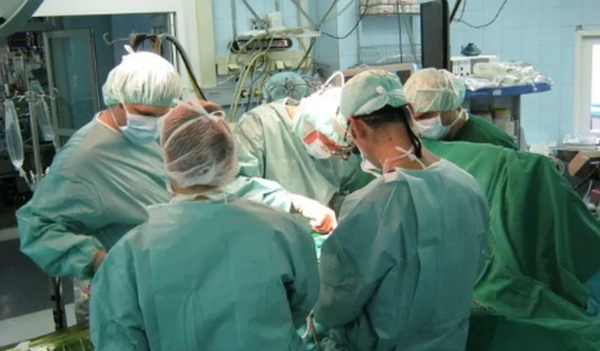 Premieră în spitalul din Galaţi: Cornee şi ţesut osos, prelevate de la un pacient aflat în moarte cerebrală