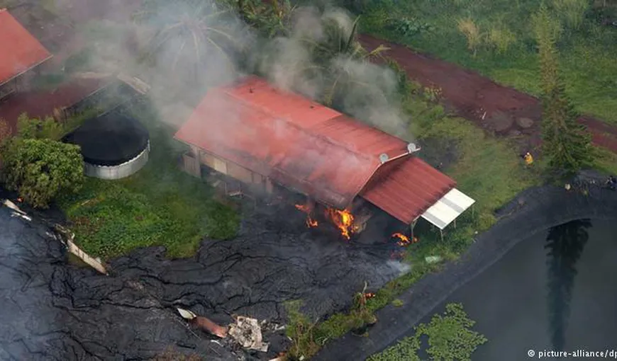 Zeci de case distruse de lava care a pătruns pe străzile din Hawaii IMAGINI TERIFIANTE
