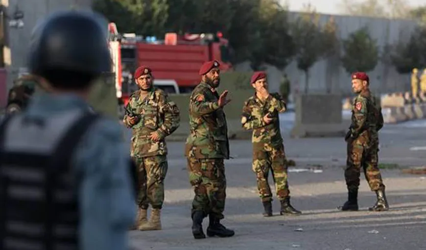 Soldaţi americani ucişi şi răniţi într-un atac islamist ce a vizat şi forţe de securitate afgane