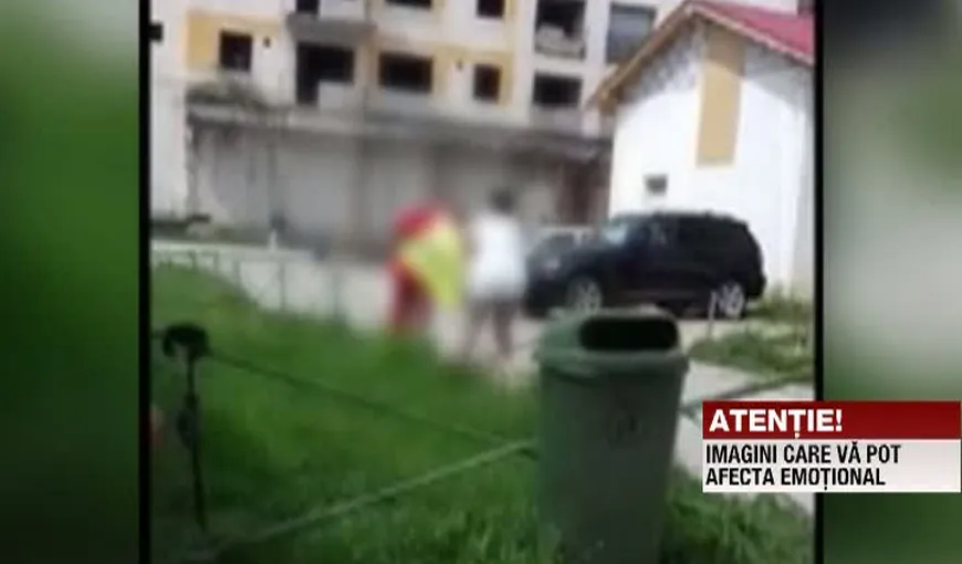 Scene revoltătoare într-un oraş din Caraş-Severin. O bătrână a fost bătută şi jefuită în plină stradă VIDEO
