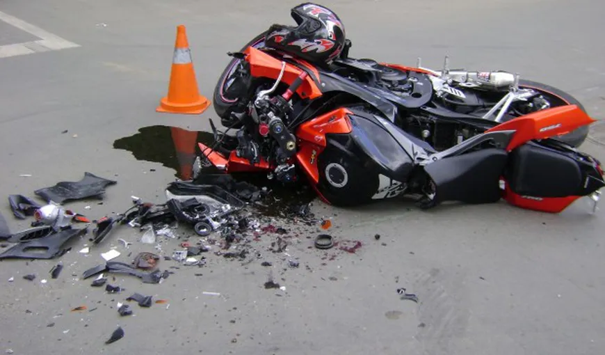 Accident grav pe DN1, în care a fost implicat un motociclist. Traficul se desfăşoară pe un singur fir către Ploieşti